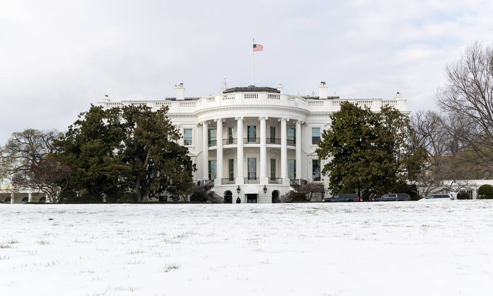 suspicious package at white house