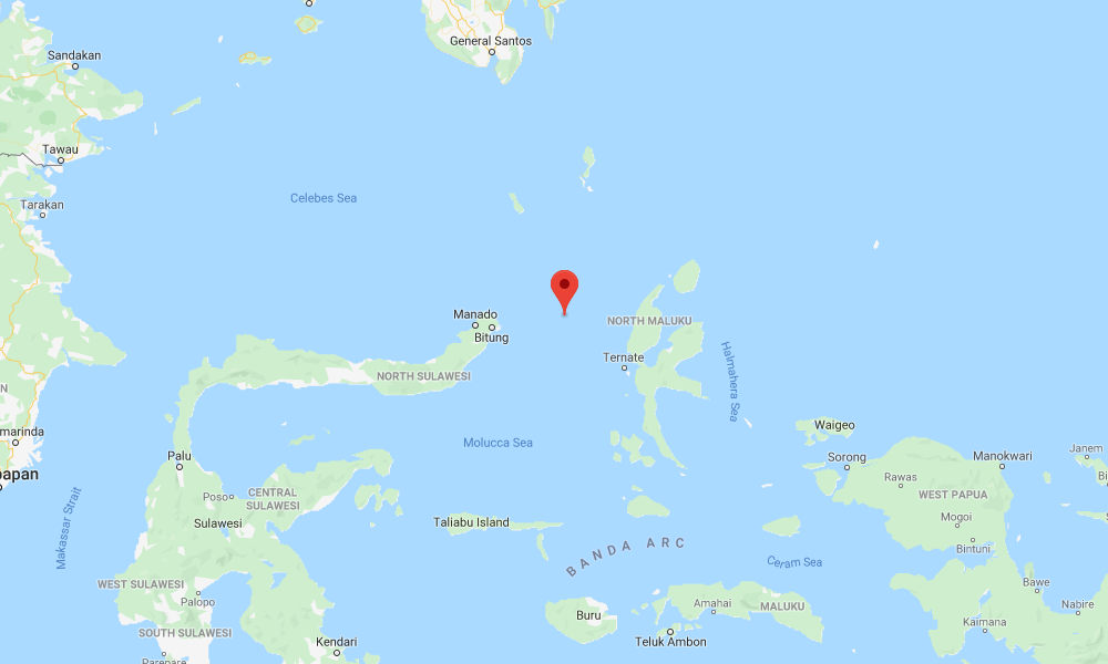 Powerful Earthquake Hits Eastern Indonesia Triggers Small Tsunami