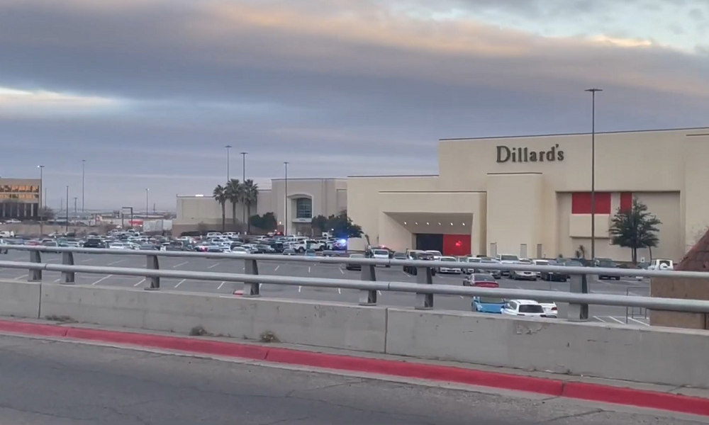 1 dead, 3 injured after shooting at Cielo Vista Mall; 2 men in