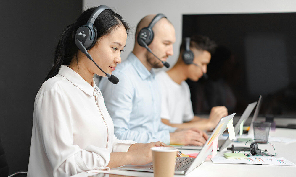 Unlock Business Growth in 2025 with These Customer Service Excellence Strategies