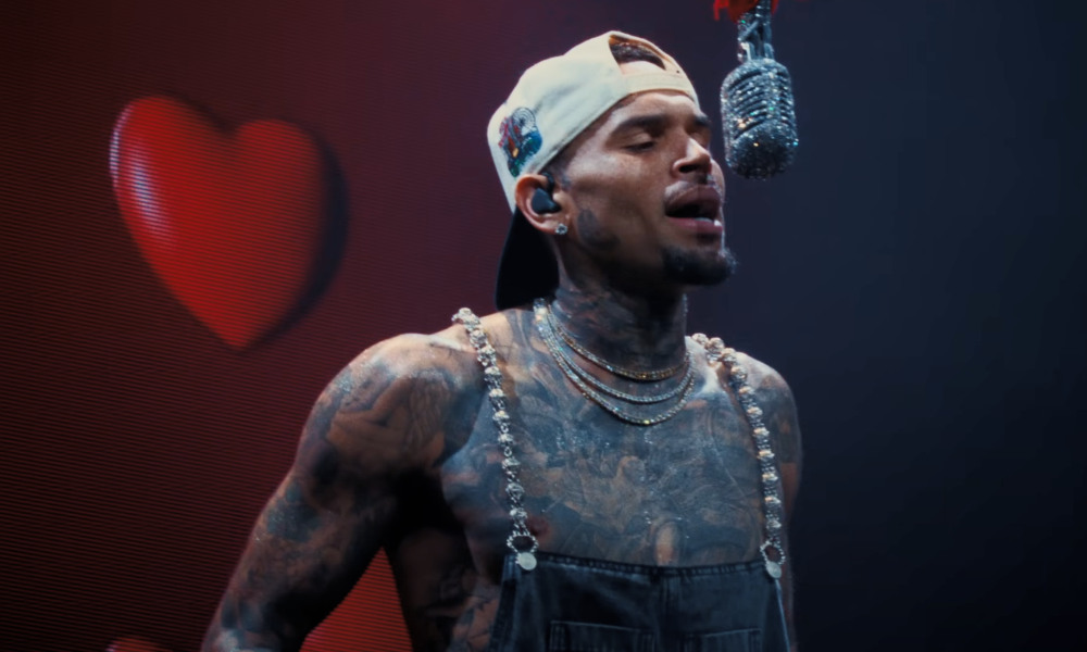 Chris Brown charged with assault in 2023 London nightclub incident - BNO News