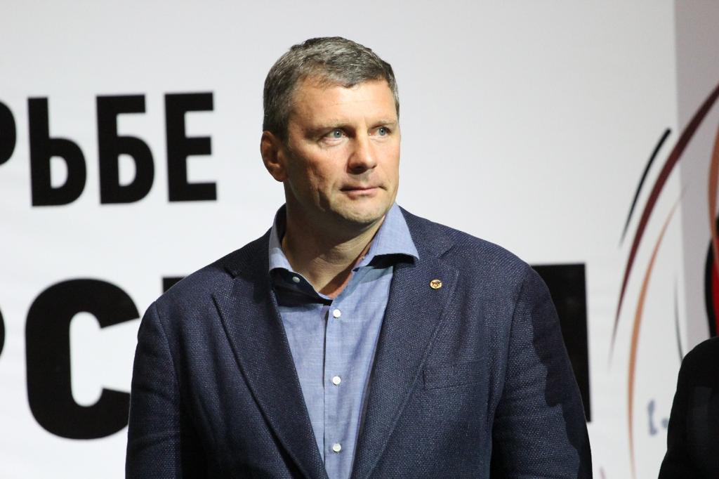 Konstantin Sintsov - co-founded Rusagrotrans, one of the leading grain rail logistics operators in Eastern Europe